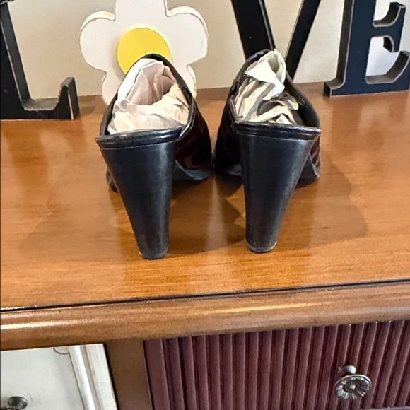 Talbots - Picture 8 of 9